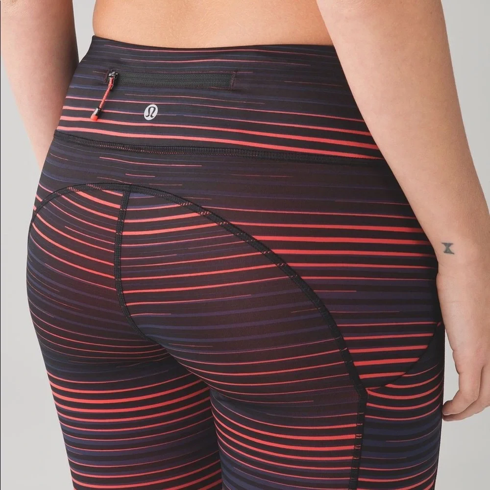 Lululemon Speed Tight IV Twisted Dune Alarming